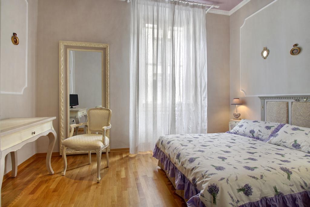 Montanelli Apartment *